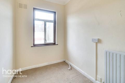 71 Haslemere Road, Thornton Heath, CR7 7BF