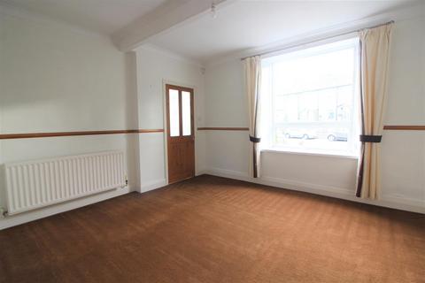 2 bedroom terraced house for sale, Dale Street, Skelmanthorpe, Huddersfield, HD8 9BQ