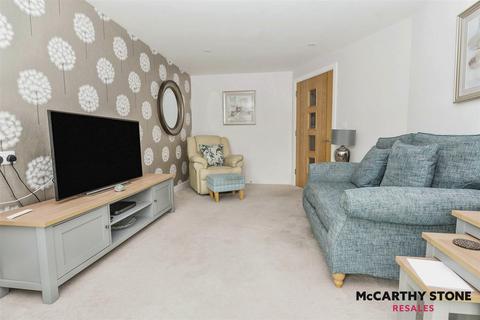 1 bedroom apartment for sale, Studio Way, Borehamwood