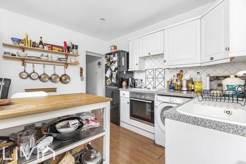63 Milton Road, Croydon, CR0 2BJ