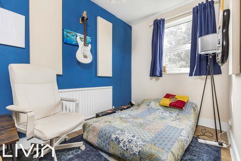 63 Milton Road, Croydon, CR0 2BJ