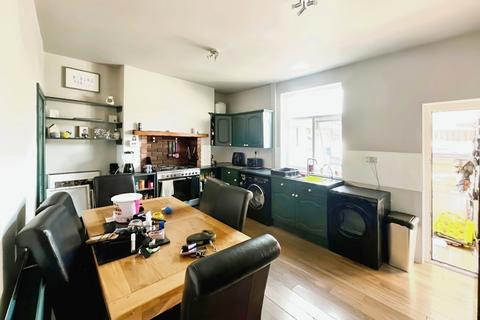 2 bedroom end of terrace house for sale, Cooke Street, Hazel Grove, Stockport, SK7