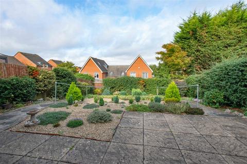 3 bedroom house for sale, Newlyn Close, Orpington BR6