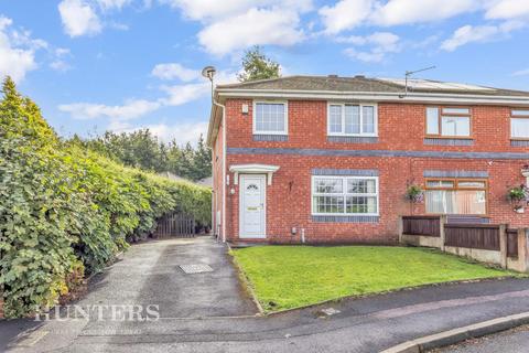 10 Chepstow Drive, Oldham, OL1 4TF
