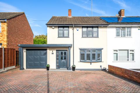 4 bedroom semi-detached house for sale, Knoll Road, Sidcup