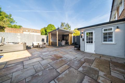 1b Knoll Road, Sidcup, DA14 4QT