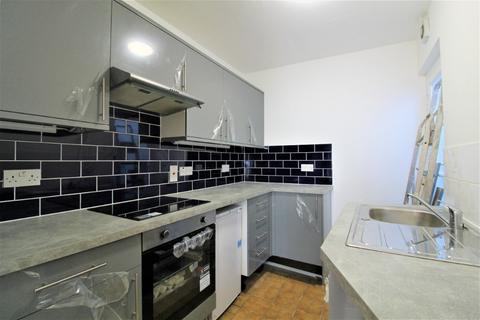 2 bedroom flat to rent, Chatham Place, City Centre, Brighton, BN1