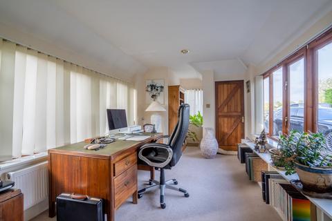 undefined, Pershore Road, Earls Croome, Worcester, WR8