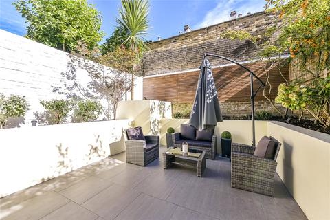Basement Flat, 14 Redcliffe Road, London, SW10 9NR