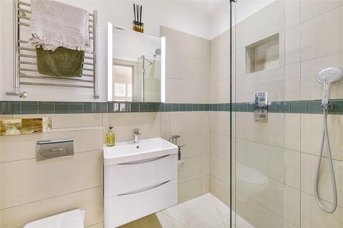 Basement Flat, 14 Redcliffe Road, London, SW10 9NR