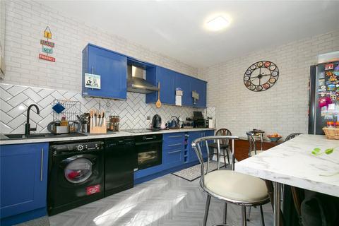 8 Oak Place, Baildon, Shipley, BD17 7QJ
