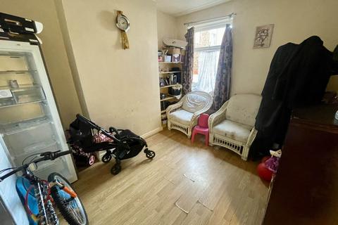 4 bedroom terraced house for sale, Murray Street, Salford