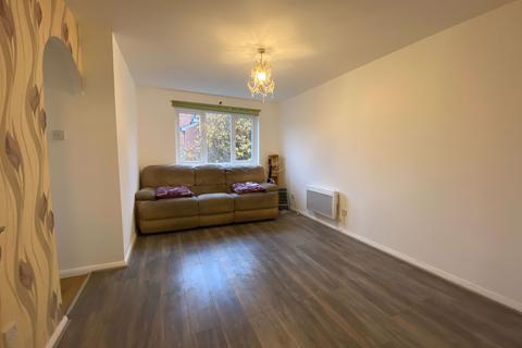 1 bedroom flat to rent, Green Pond Close, London E17