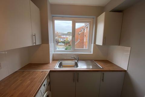 1 bedroom flat to rent, Green Pond Close, London E17