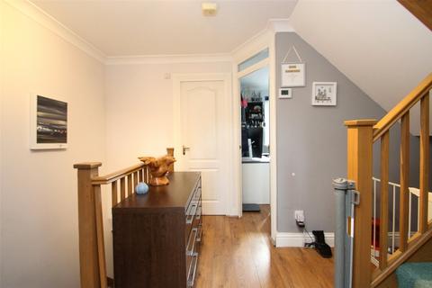 3 bedroom terraced house for sale, Station Road, Netley Abbey, Southampton, Hampshire, SO31