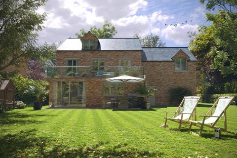 5 bedroom detached house for sale, Plot at Roade Hill, Ashton, Northamptonshire NN7