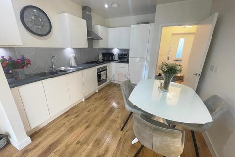 2 bedroom house for sale, Isambard Road, Southall, UB2