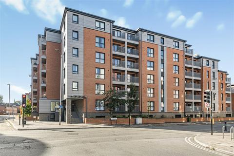 2 bedroom apartment for sale, Silver Street, Reading