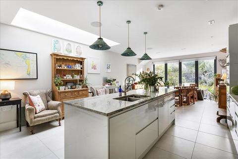 4 bedroom house for sale, Crabtree Lane, Fulham , London, SW6