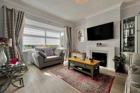 1 bedroom ground floor maisonette for sale, Mount Pleasant Lane, Bricket Wood, St. Albans, Hertfordshire, AL2