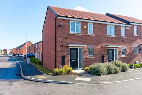 2 bedroom end of terrace house for sale, Hancox Close, Burntwood, WS7