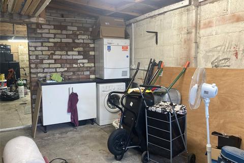 38 Danger Lane, Wirral, CH46 8UG