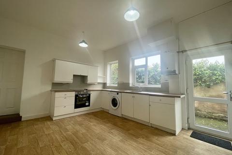 2 bedroom ground floor flat for sale, Southport PR8