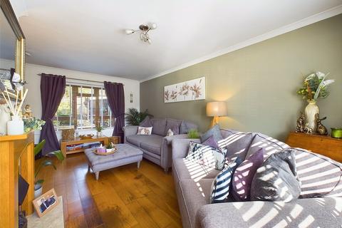 3 bedroom end of terrace house for sale, Beacon Road, Matson, Gloucester, Gloucestershire, GL4