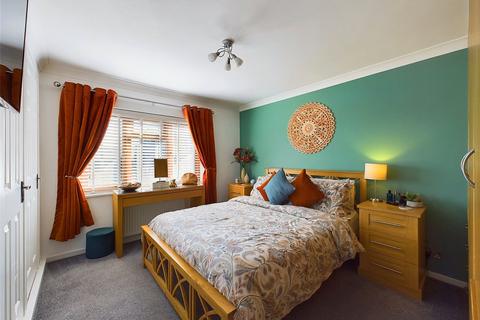 26 Beacon Road, Matson, Gloucester, GL4 6JW