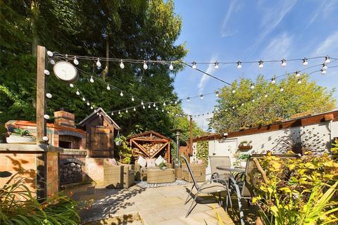 26 Beacon Road, Matson, Gloucester, GL4 6JW