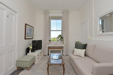 1 bedroom flat for sale, 46/15 Brunswick Road, Edinburgh, EH7 5PF