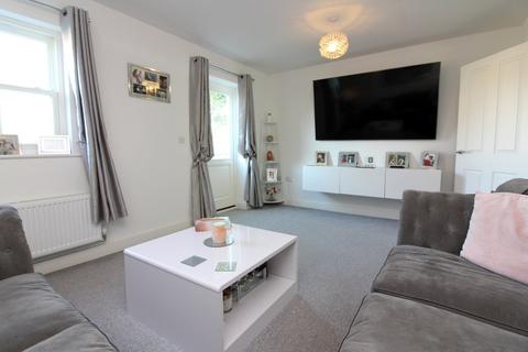 3 bedroom end of terrace house for sale, Lydgate Fields, Fairfield, Hitchin, SG5