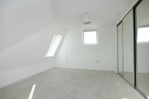 1 bedroom flat to rent, Inglis Road, W5