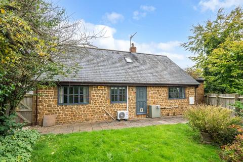 4 bedroom detached house to rent, Great Bourton,  Oxfordshire,  OX17