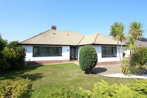 2 bedroom bungalow for sale, Cowper Avenue, New Milton, Hampshire, BH25