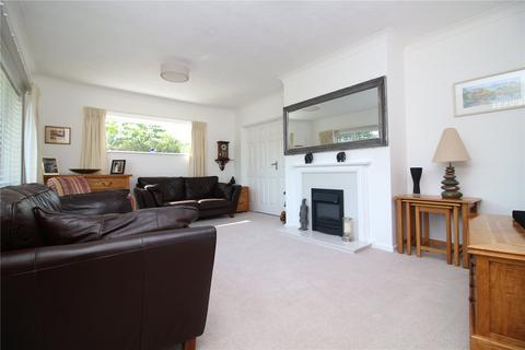 2 bedroom bungalow for sale, Cowper Avenue, New Milton, Hampshire, BH25