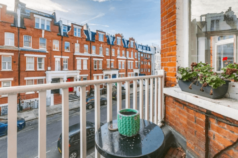 1 bedroom flat to rent, London W14