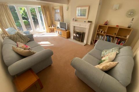 47 Manor Road, Sutton Coldfield, B73 6EE