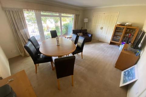 47 Manor Road, Sutton Coldfield, B73 6EE