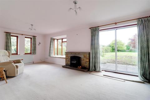 4 bedroom detached house for sale, Dale Road, Elloughton