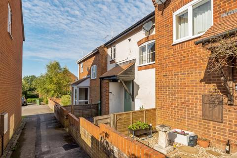 2 bedroom terraced house for sale, Cromwell Close, Faringdon, Oxfordshire, SN7