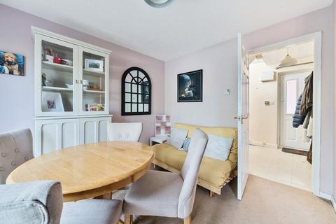 13 Cromwell Close, Faringdon, SN7 7BQ