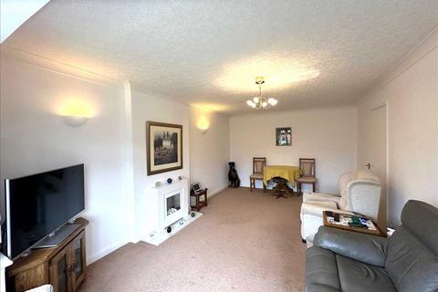 2 bedroom bungalow for sale, Scunthorpe DN17