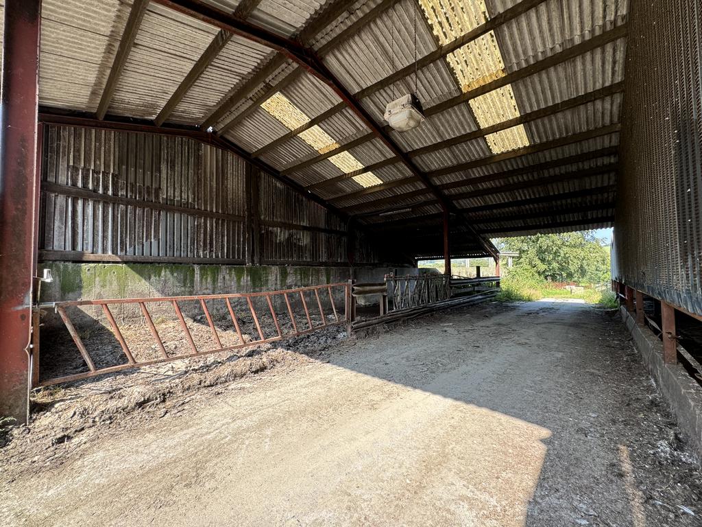 Cubicle Shed