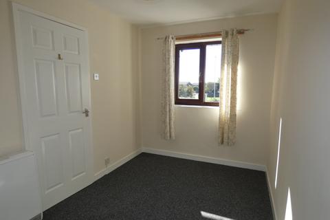 2 bedroom maisonette to rent, MOOREVIEW COURT, BLACKPOOL, FY4 5ET