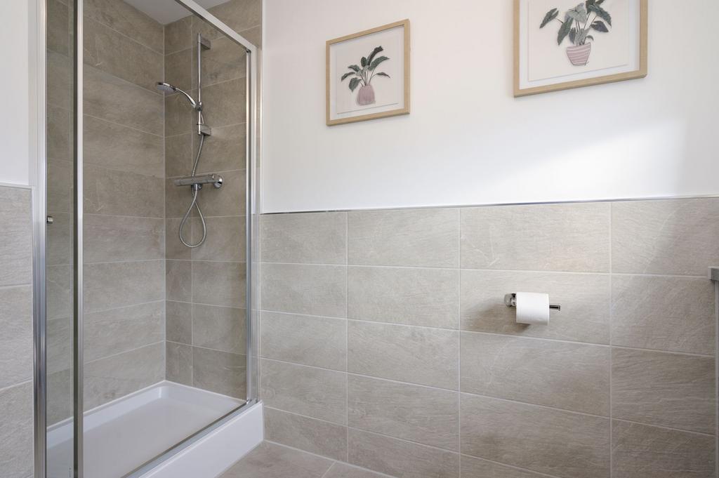 Bedroom Two En-Suite