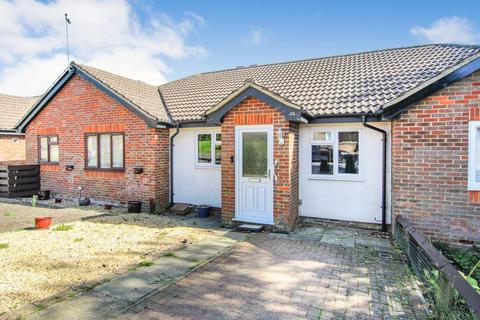 2 bedroom bungalow for sale, Corbet Ride, Leighton Buzzard