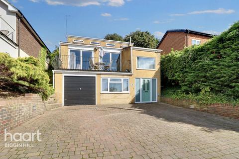 5 bedroom detached house for sale, Hillcrest Road, Biggin Hill