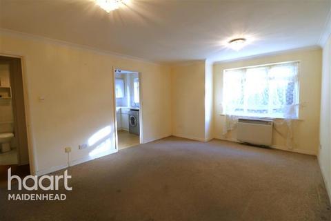 2 bedroom flat to rent, Maidenhead