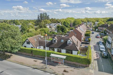 5 bedroom detached bungalow for sale, Perne Road, Cambridge CB1